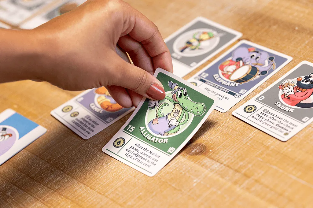 Cartas de Toon reveladas em uma grade 3×2